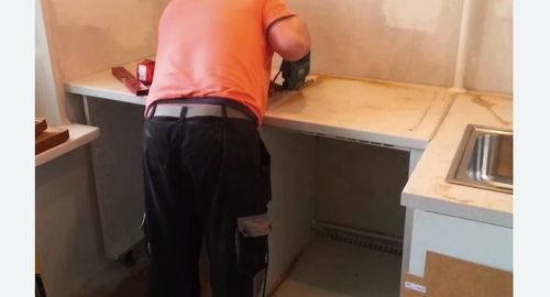 Сборка кухонного гарнитура. Кадников